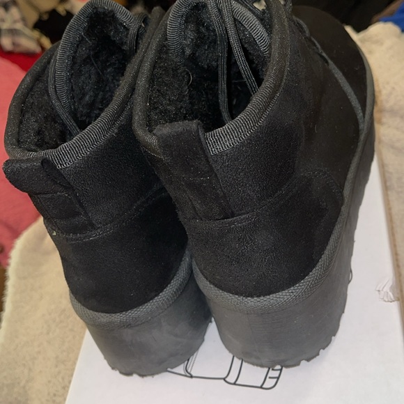 ☃️BOGO50%☃️ 🆕🖤GLAZE: BLACK Lace Up Platform Booties SIZE 9 - Picture 7 of 9